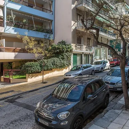 Olympus Apartment *