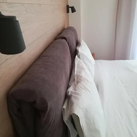 Olympus Apartment *
